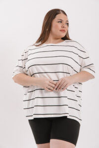 Alternative view of Remera Básica RAYADA