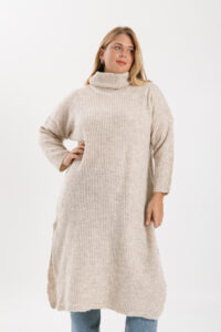 Alternative view of Maxi POLERA