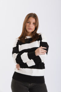 Alternative view of Suéter Raya Ancha SYLVIE