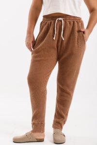 Alternative view of Babucha HONEY