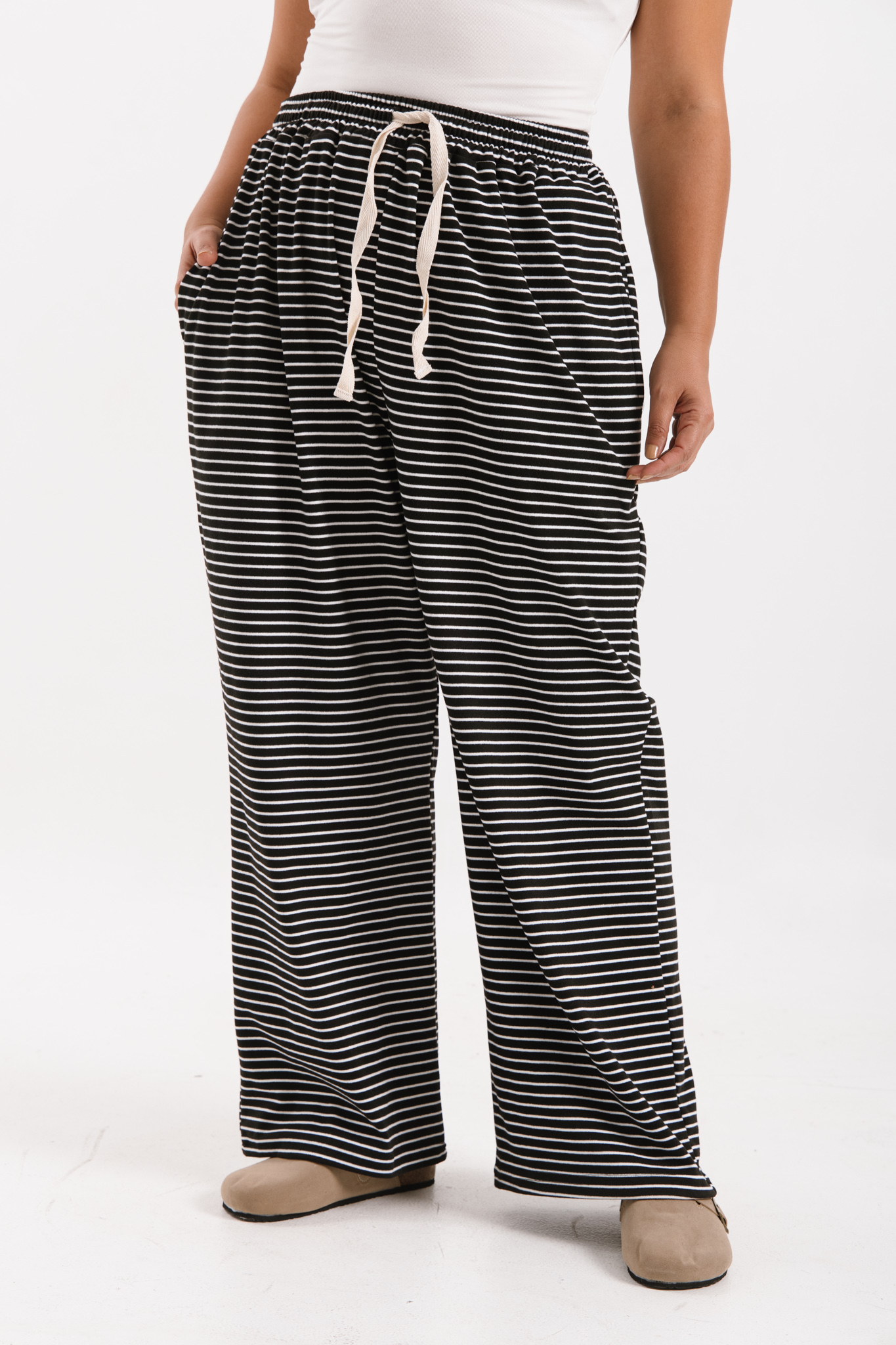 Pantalón GIGI - Image 18