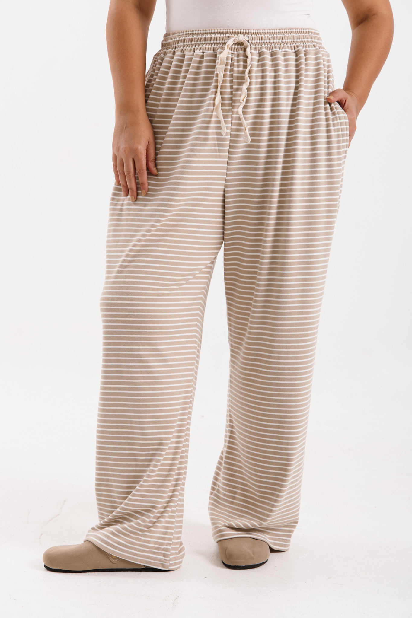 Pantalón GIGI - Image 8