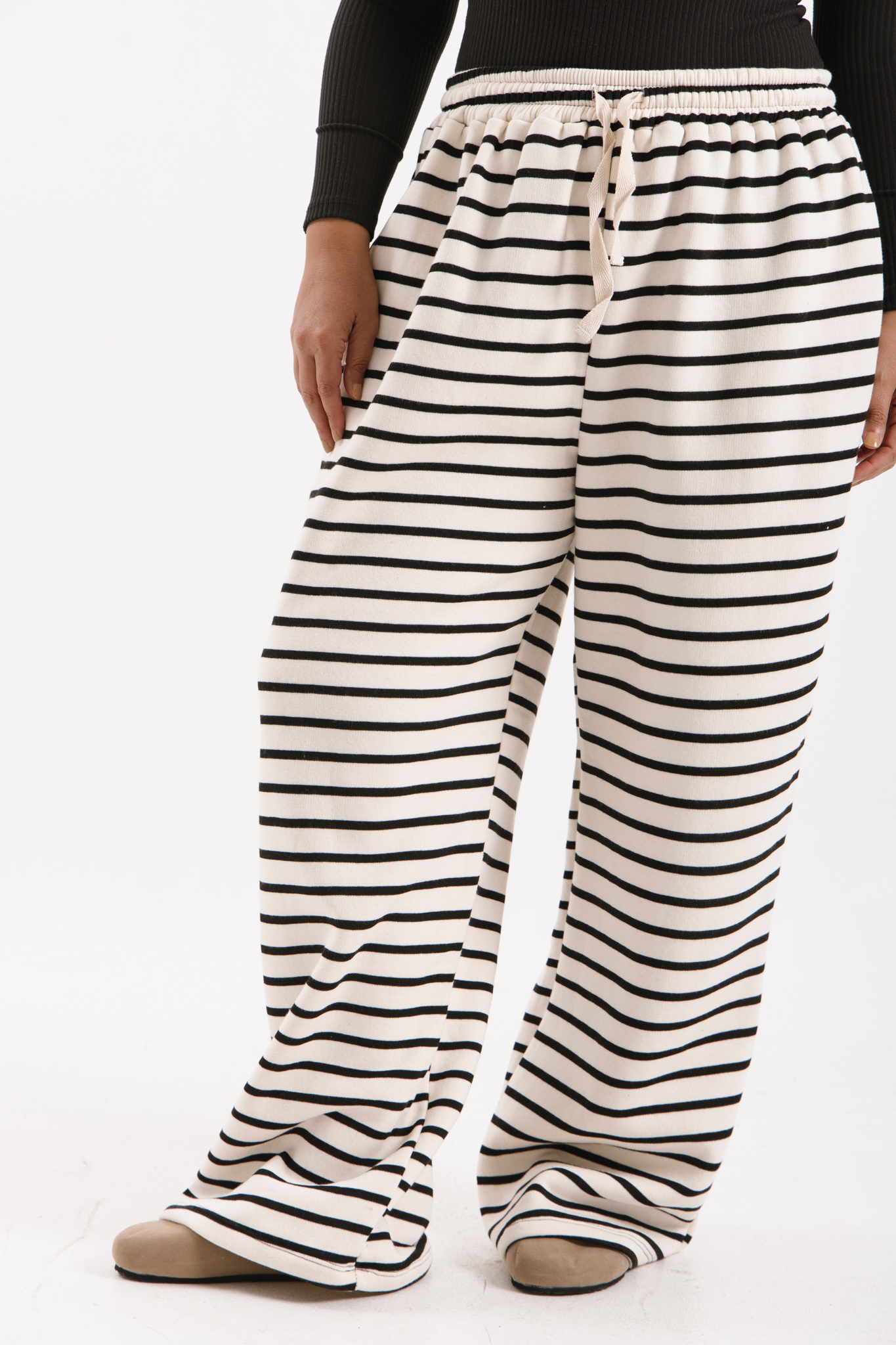 Pantalón frisado LAND - Image 8