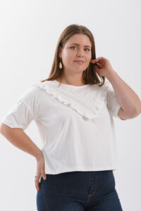 Alternative view of Remera CHER