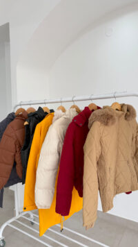 Alternative view of Camperas Importadas S y M