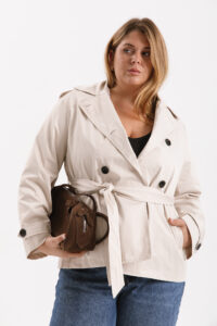 Alternative view of Trench corto MADISON