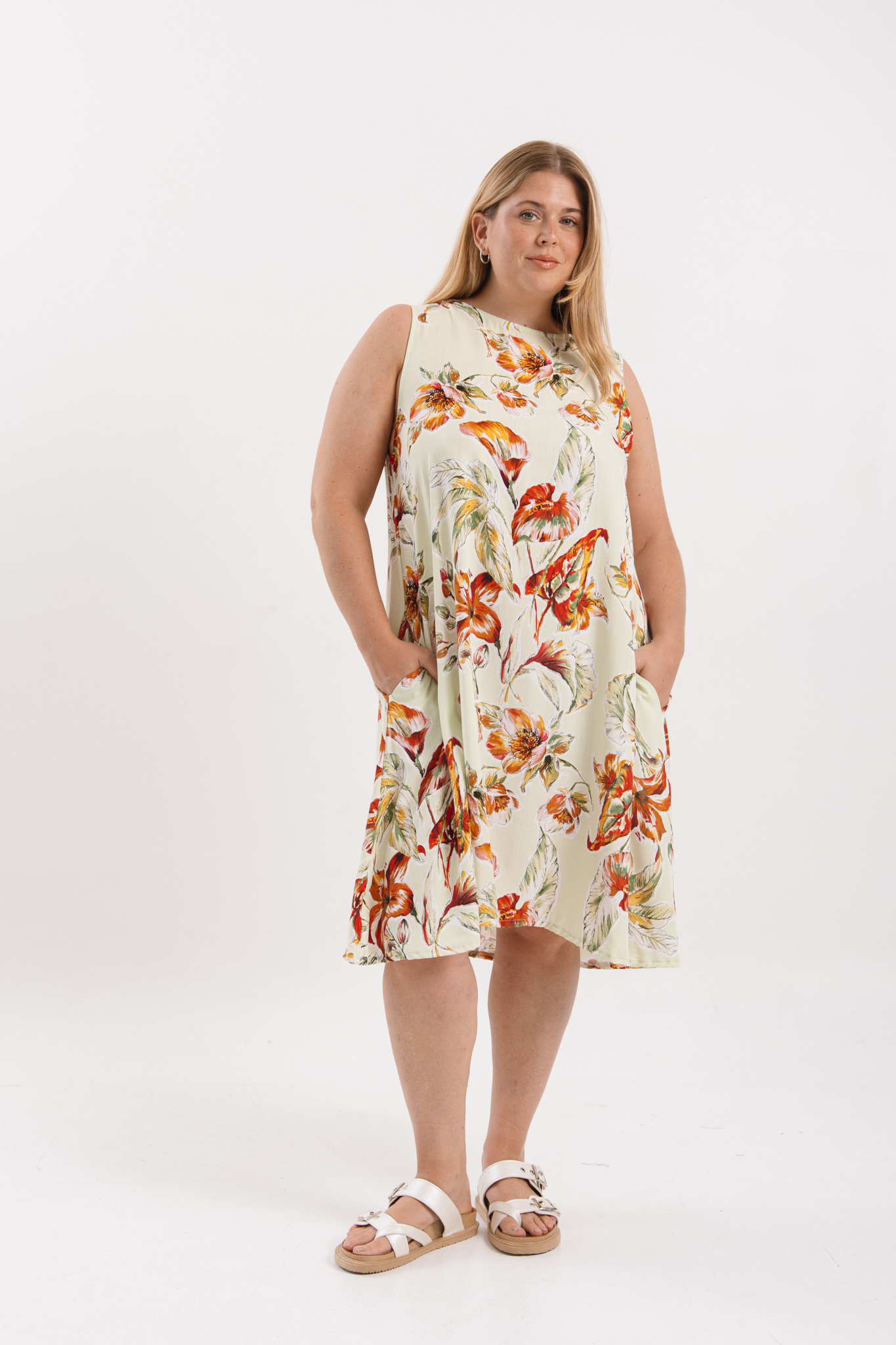 Vestido Cataluña FLOREADO - Imagen 23